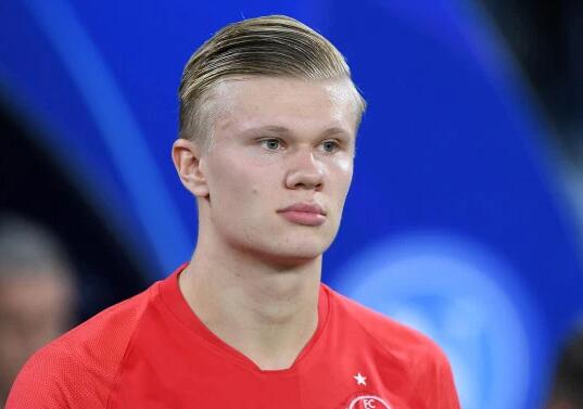 沃尔特马德：我在德国时曾被称为克劳奇，因为觉得我长得像他（沃尔特马德自曝在德国被叫克劳奇：大家觉得我和他长得像）