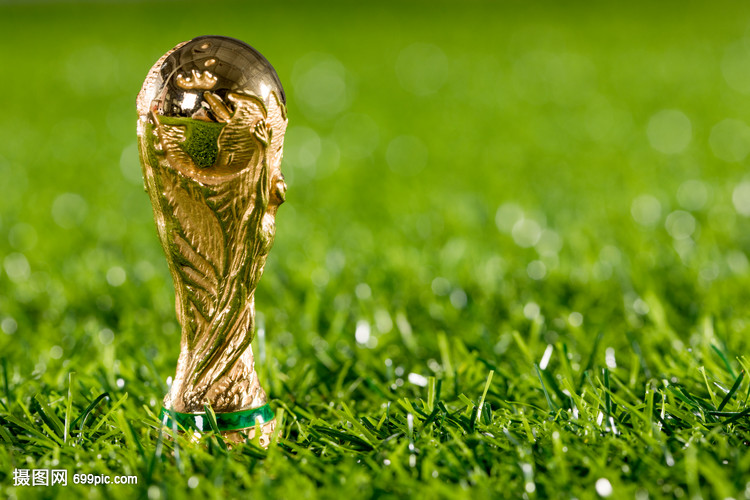 U22国足末战平乌兹别克斯坦无缘冠军，韩国夺2025熊猫杯冠军（U22国足最后一战憾平乌兹别克斯坦无缘冠军，韩国捧起2025熊猫杯）