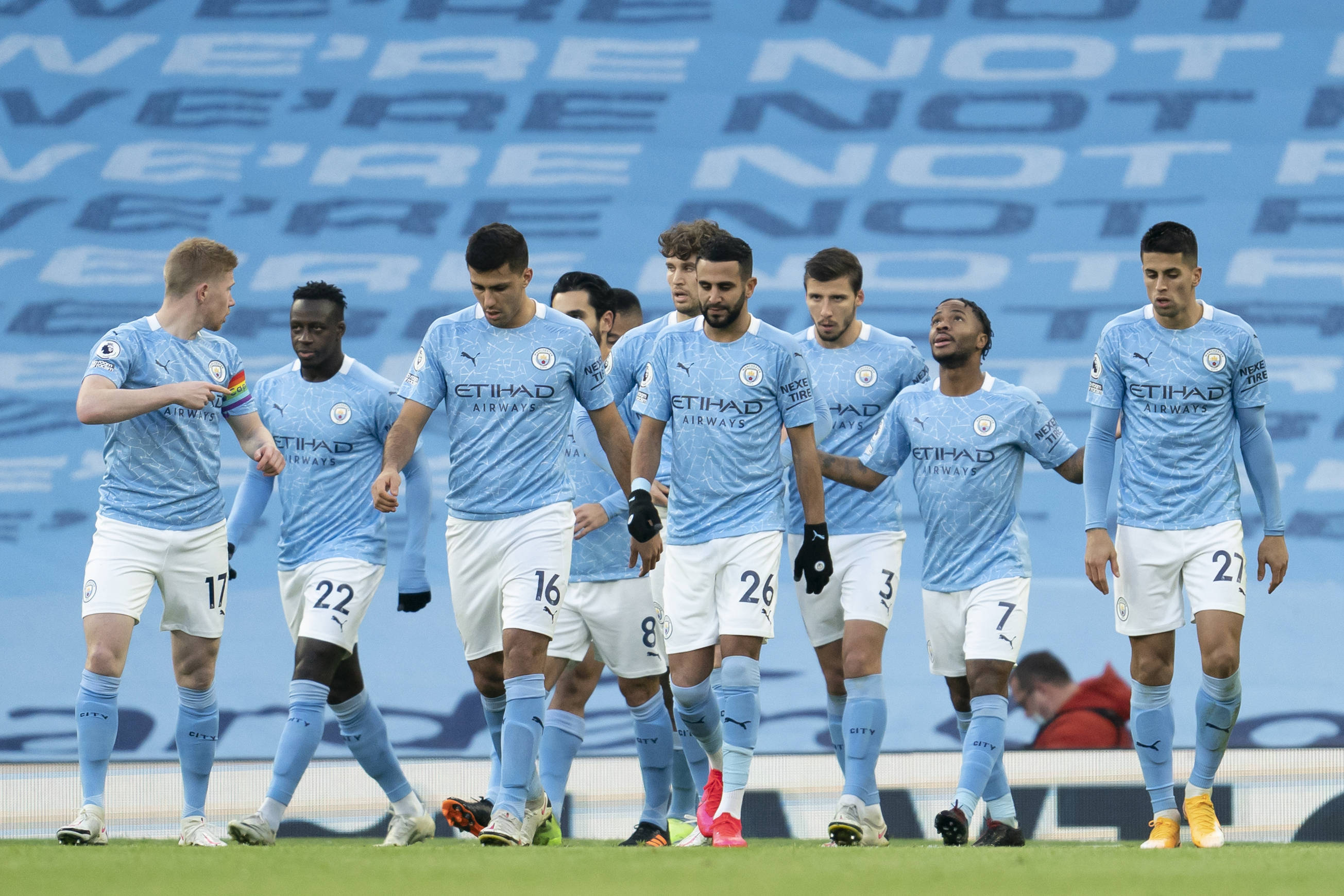 本菲卡欧冠出局将致穆里尼奥冬窗零引援（本菲卡欧冠折戟，穆里尼奥冬窗将无引援）