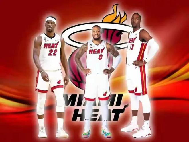 超高人气，一印度女球迷接机时手举标语：梅西，拯救印度足球（人气爆棚！印度女球迷机场举牌：梅西，请救救印度足球）