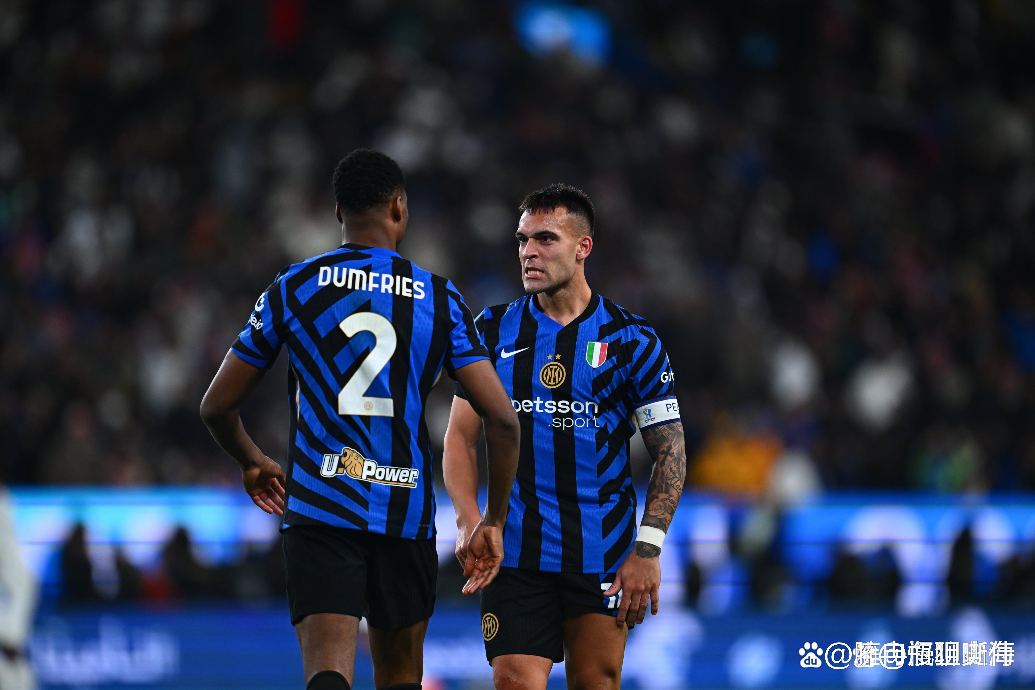 湖人全队苦练备战，官媒晒训练照（湖人全队加练备战，官媒发布训练照）