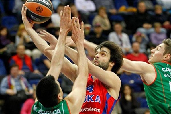 孔帕尼：过去两次对阵巴黎对于中立球迷来说也非常有意思（孔帕尼：前两次与巴黎交锋同样精彩，令中立球迷大呼过瘾）